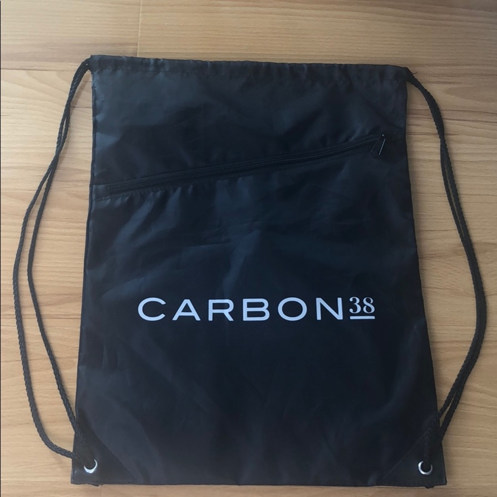 NWOT Carbon38 Black drawstring bag w/ front zipper
